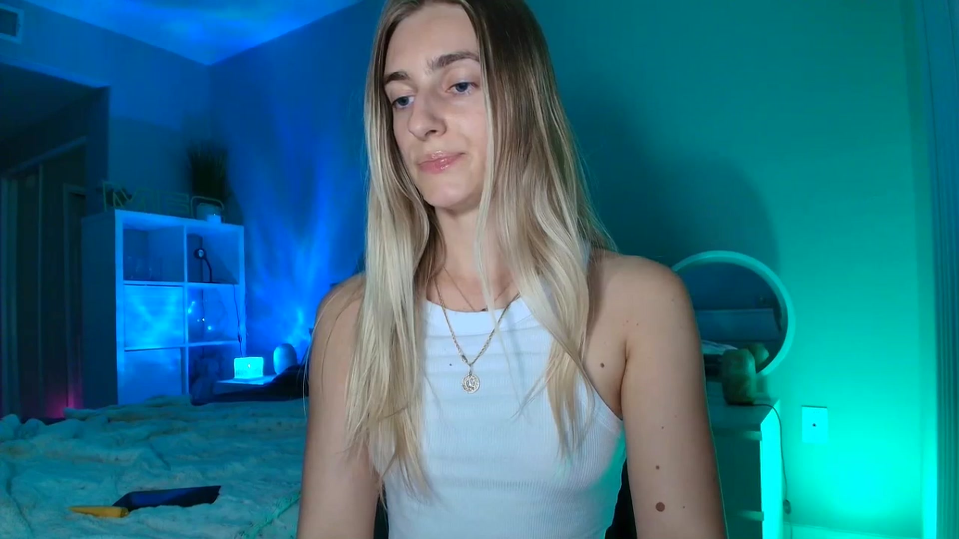 Gallery image thumbnail from Irina_VQ's myfreecams stream on, 03/09/2026, 05:48 image 9 of 20