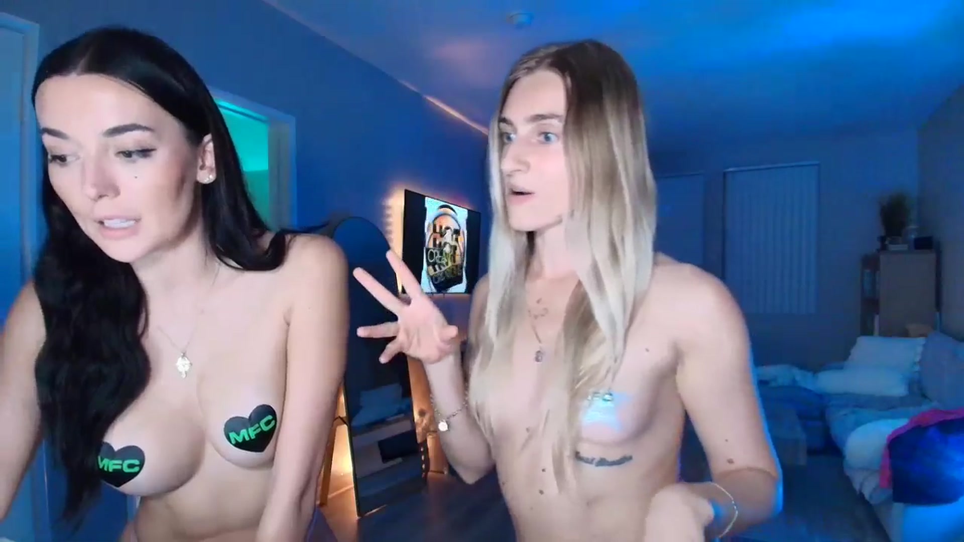 Gallery image thumbnail from Irina_VQ's myfreecams stream on, 03/10/2026, 07:14 image 17 of 20