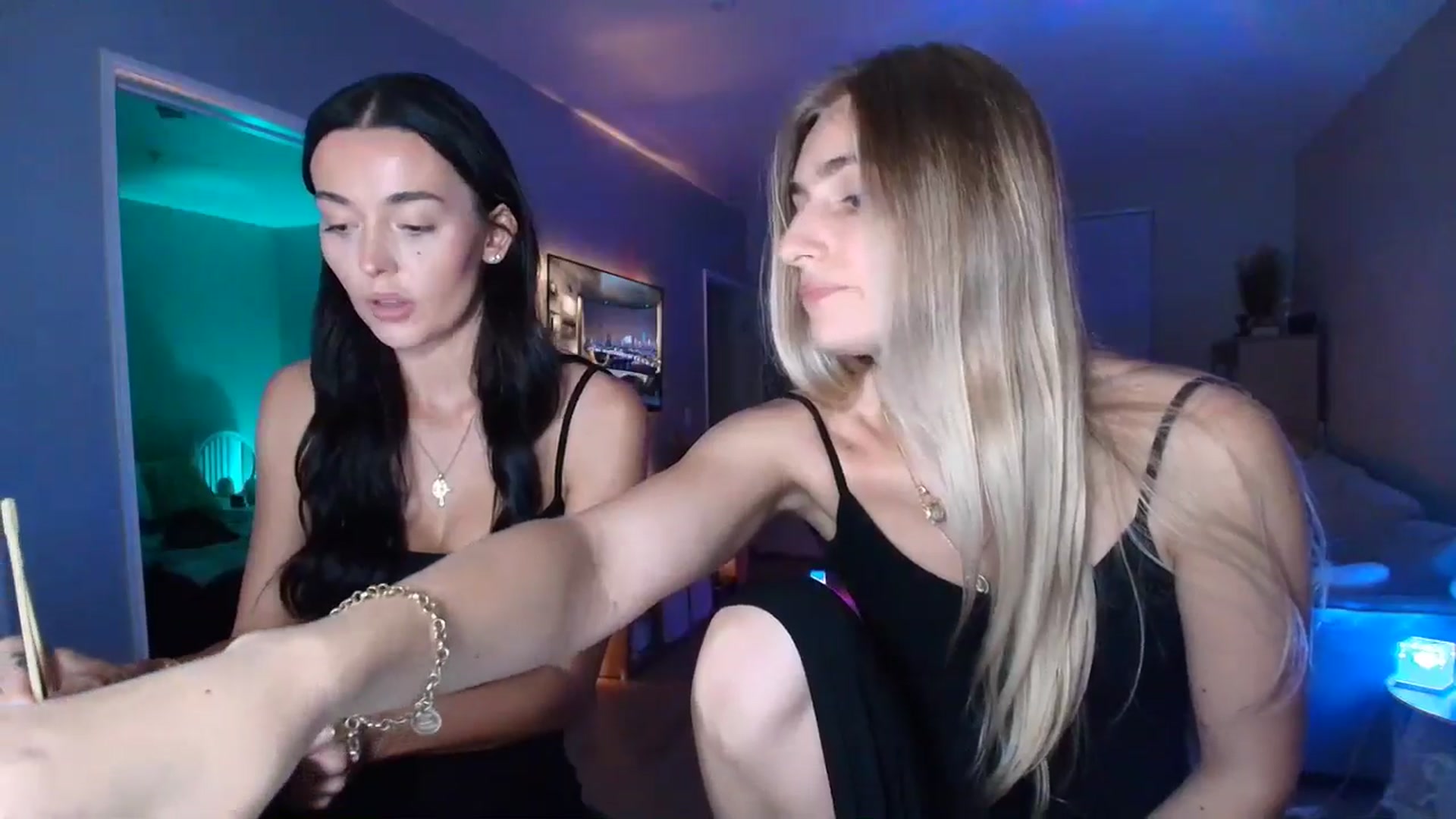 Gallery image thumbnail from Irina_VQ's myfreecams stream on, 03/14/2026, 07:08 image 13 of 20