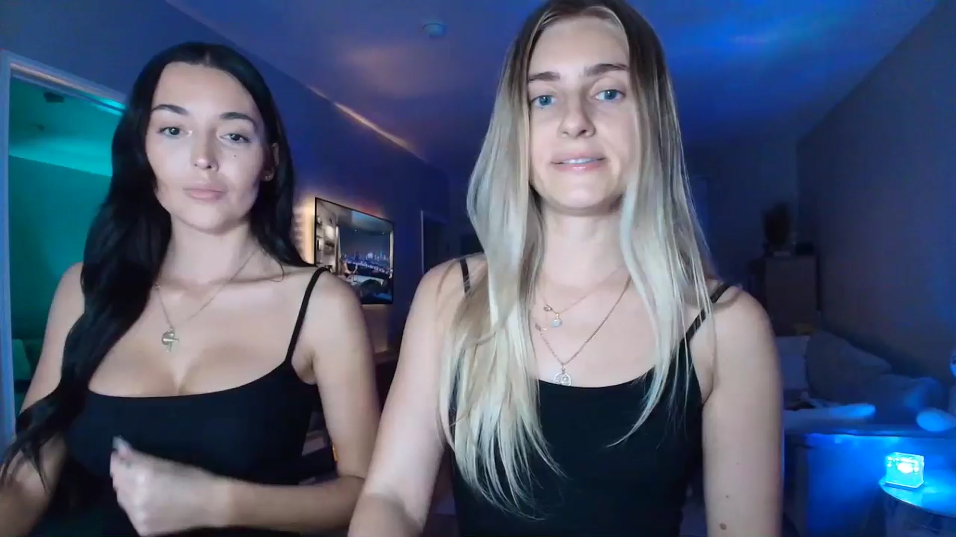 Gallery image thumbnail from Irina_VQ's myfreecams stream on, 03/14/2026, 07:08 image 6 of 20