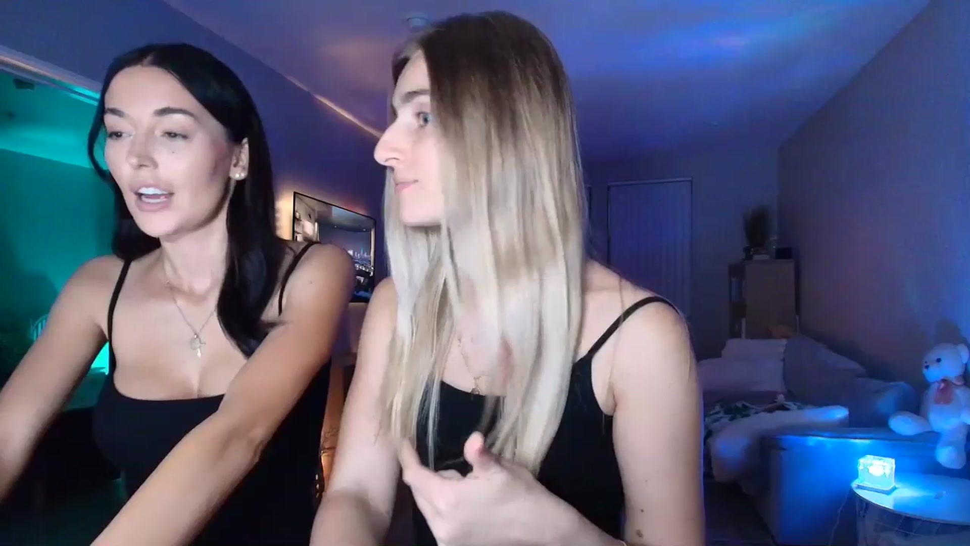 Gallery image thumbnail from Irina_VQ's myfreecams stream on, 03/14/2026, 07:08 image 10 of 20