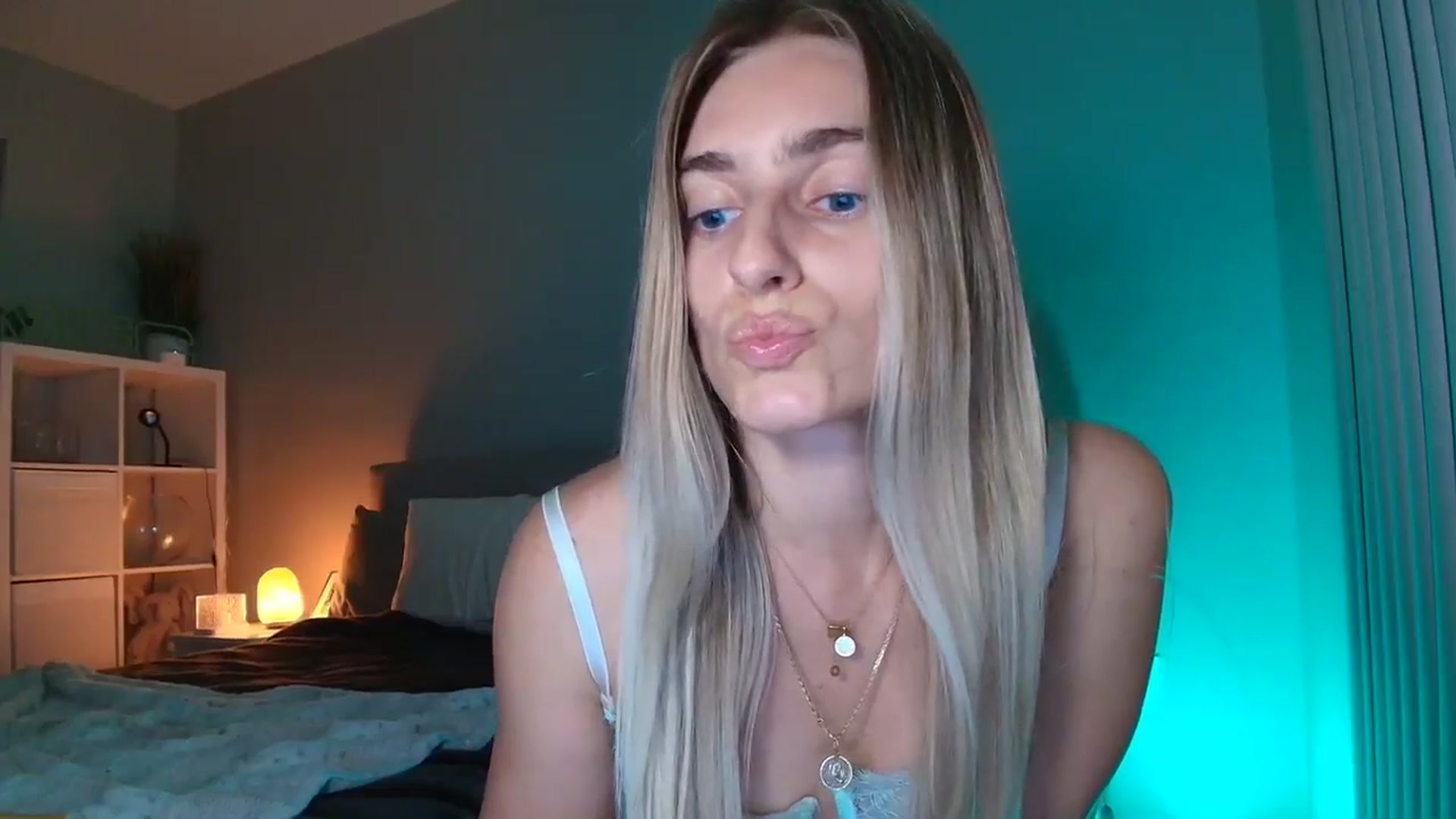 Gallery image thumbnail from Irina_VQ's myfreecams stream on, 03/14/2026, 08:27 image 16 of 20