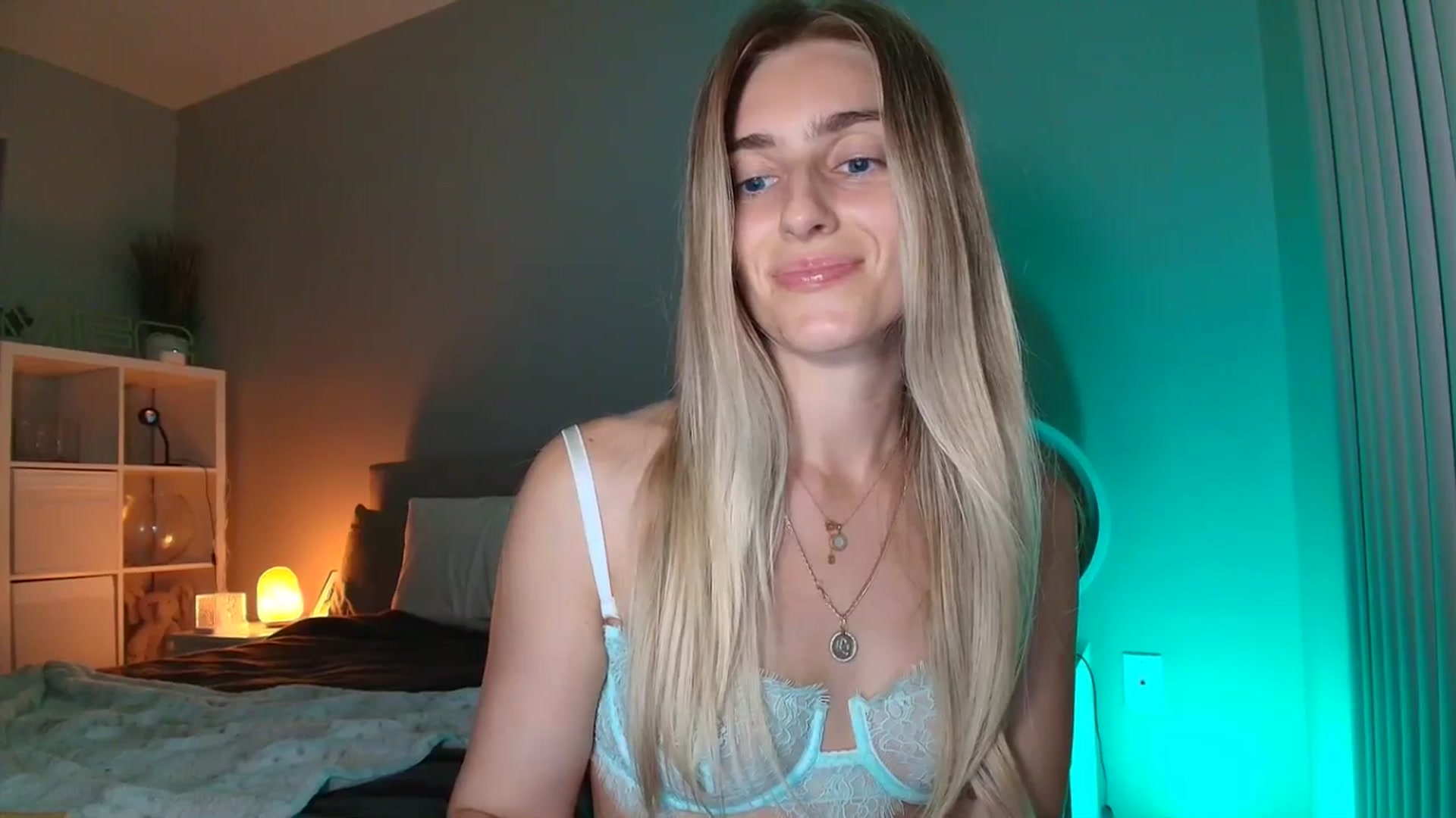 Gallery image thumbnail from Irina_VQ's myfreecams stream on, 03/14/2026, 08:27 image 17 of 20