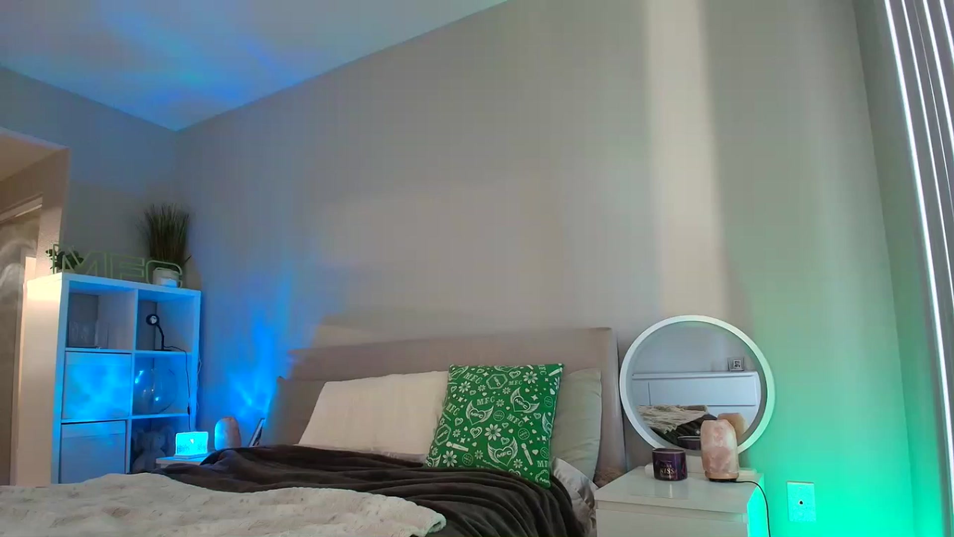 Gallery image thumbnail from Irina_VQ's myfreecams stream on, 03/14/2026, 21:41 image 1 of 20