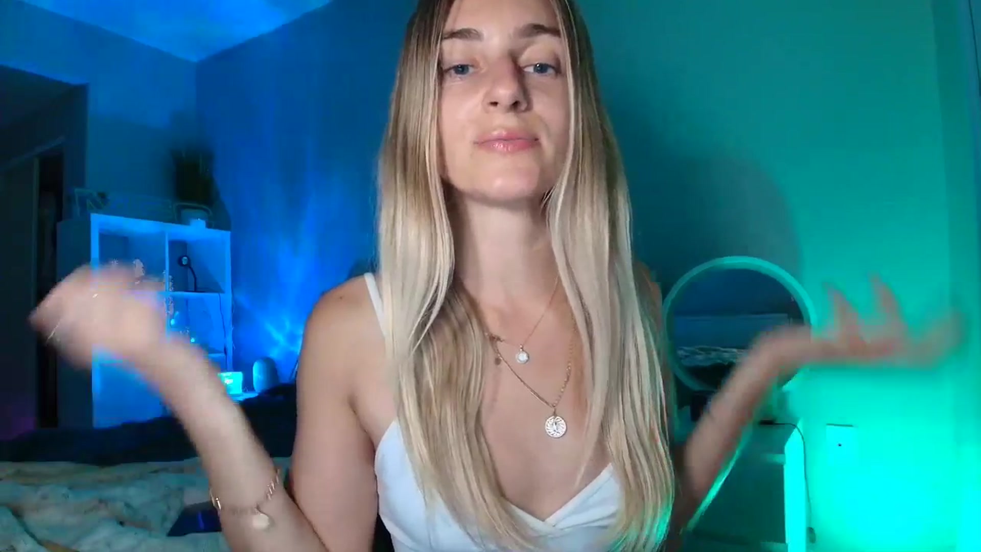 Gallery image thumbnail from Irina_VQ's myfreecams stream on, 03/21/2026, 08:07 image 7 of 20