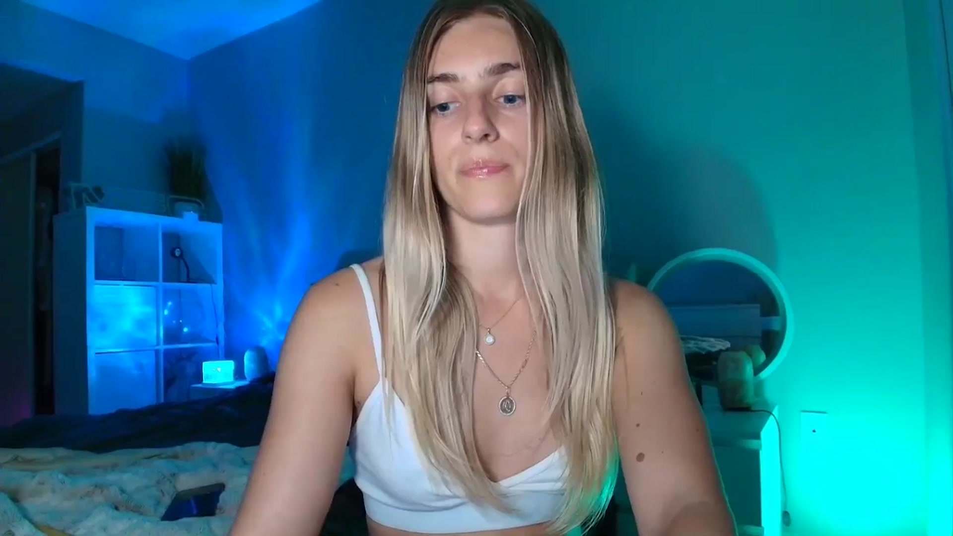 Gallery image thumbnail from Irina_VQ's myfreecams stream on, 03/21/2026, 08:07 image 11 of 20