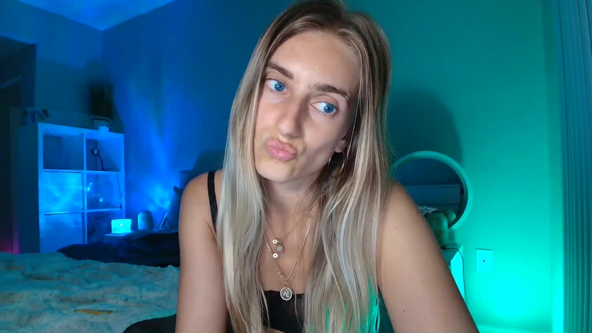 Gallery image thumbnail from Irina_VQ's myfreecams stream on, 03/22/2026, 08:15 image 11 of 20
