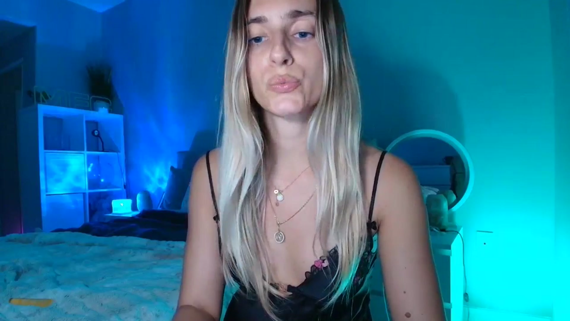 Gallery image thumbnail from Irina_VQ's myfreecams stream on, 03/29/2026, 09:00 image 15 of 20
