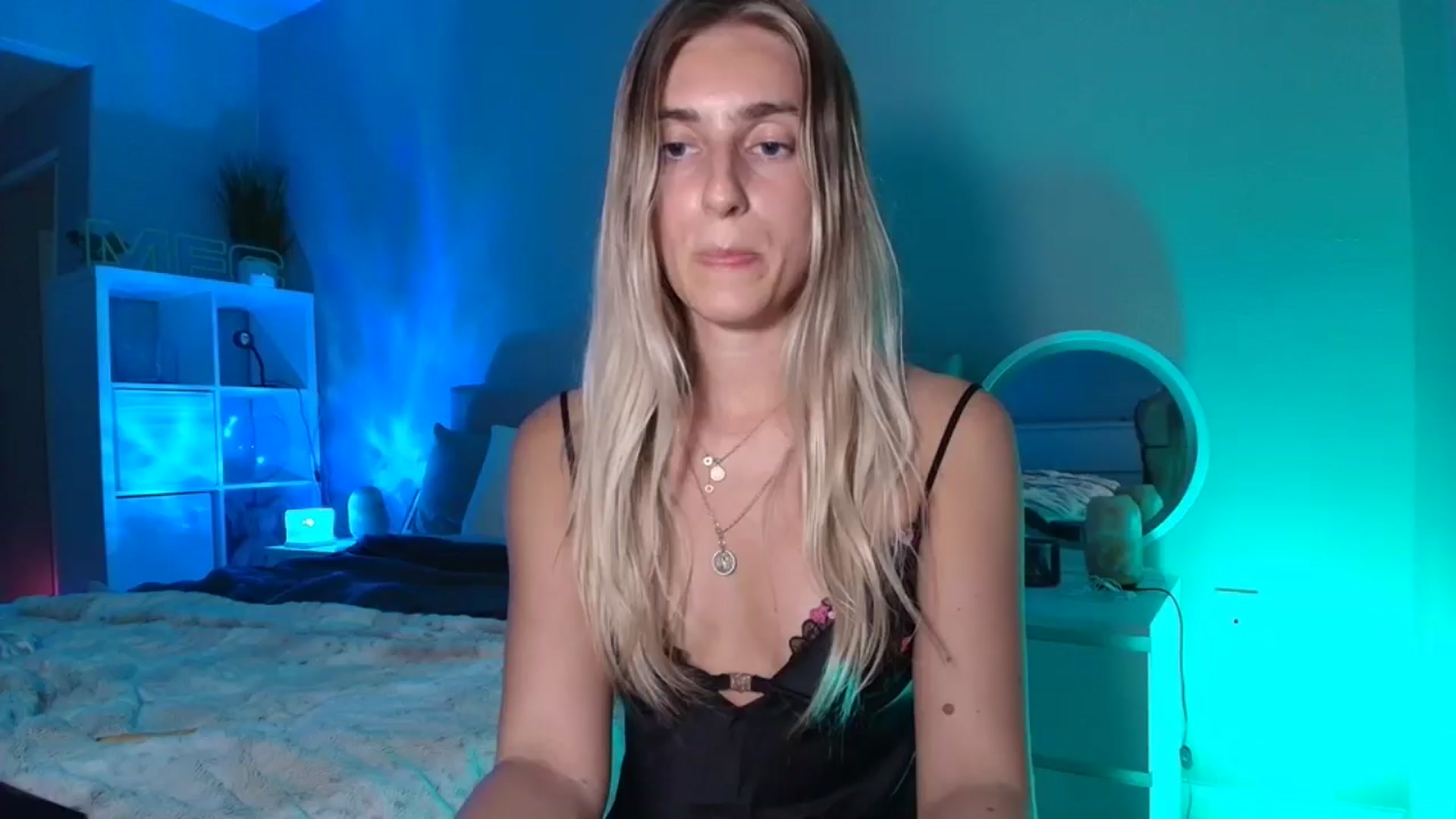 Gallery image thumbnail from Irina_VQ's myfreecams stream on, 03/29/2026, 09:00 image 20 of 20