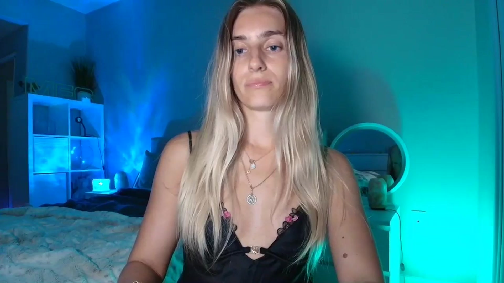 Gallery image thumbnail from Irina_VQ's myfreecams stream on, 03/29/2026, 09:00 image 2 of 20