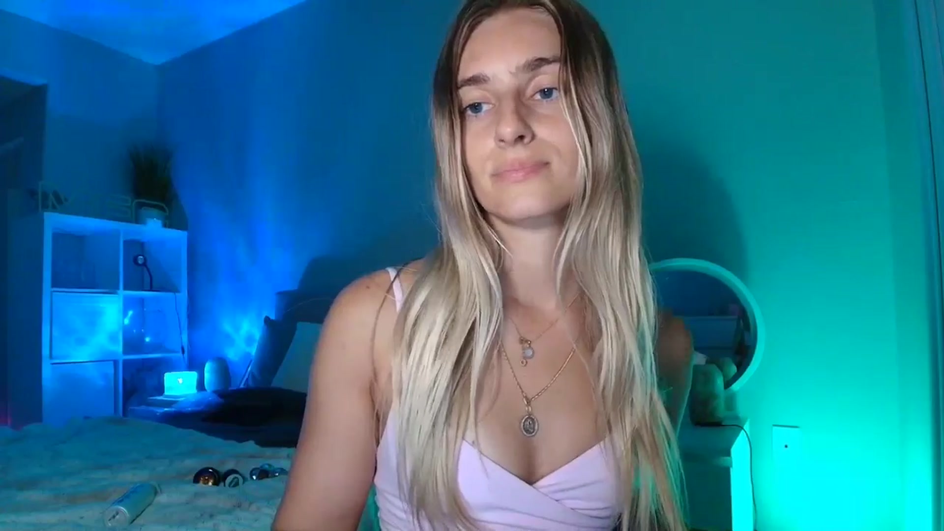 Gallery image thumbnail from Irina_VQ's myfreecams stream on, 03/30/2026, 07:59 image 7 of 20