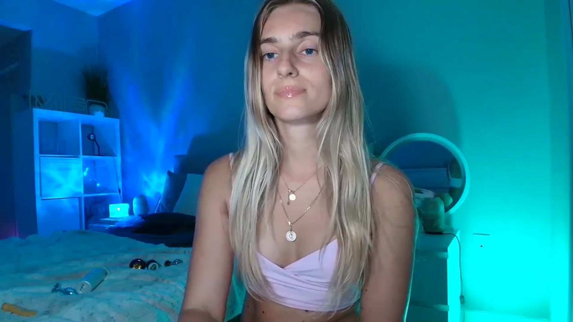 Gallery image thumbnail from Irina_VQ's myfreecams stream on, 03/30/2026, 07:59 image 15 of 20