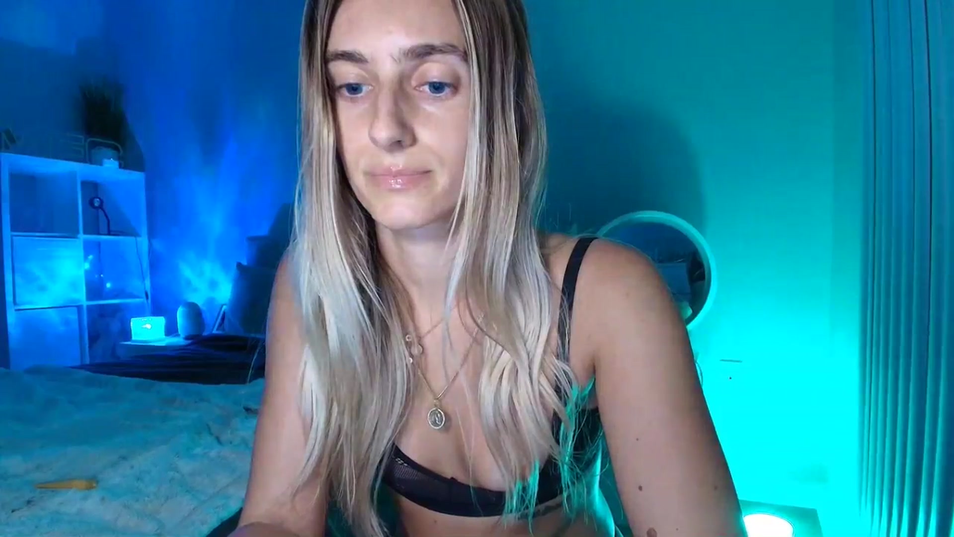 Gallery image thumbnail from Irina_VQ's myfreecams stream on, 04/02/2026, 05:35 image 9 of 20