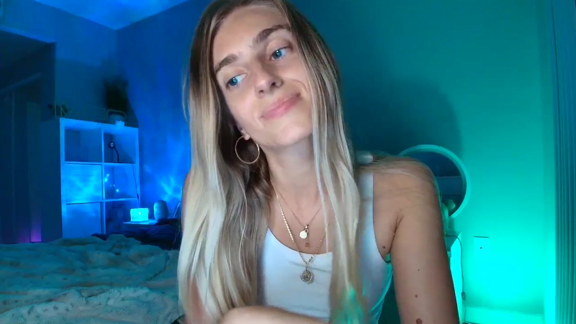Gallery image thumbnail from Irina_VQ's myfreecams stream on, 04/03/2026, 06:11 image 13 of 20