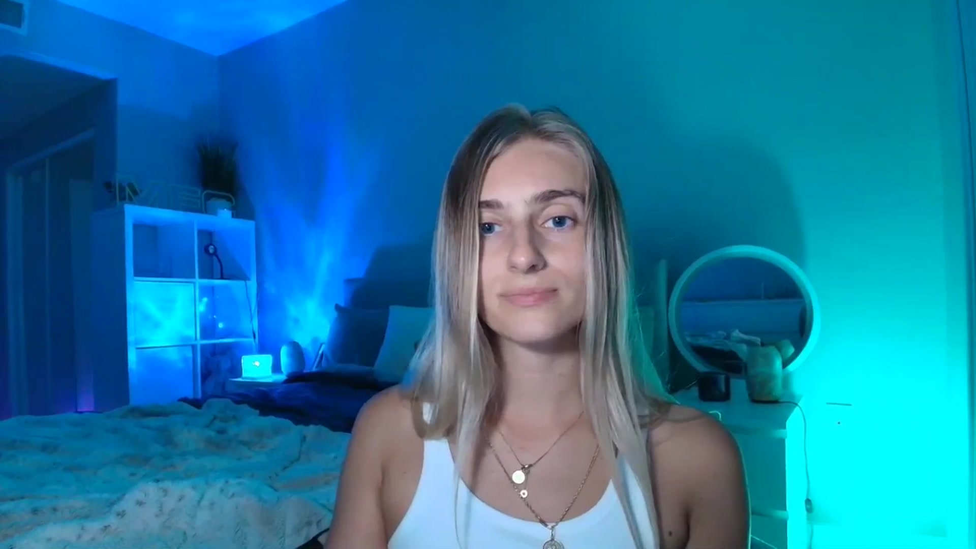 Gallery image thumbnail from Irina_VQ's myfreecams stream on, 04/03/2026, 06:11 image 7 of 20