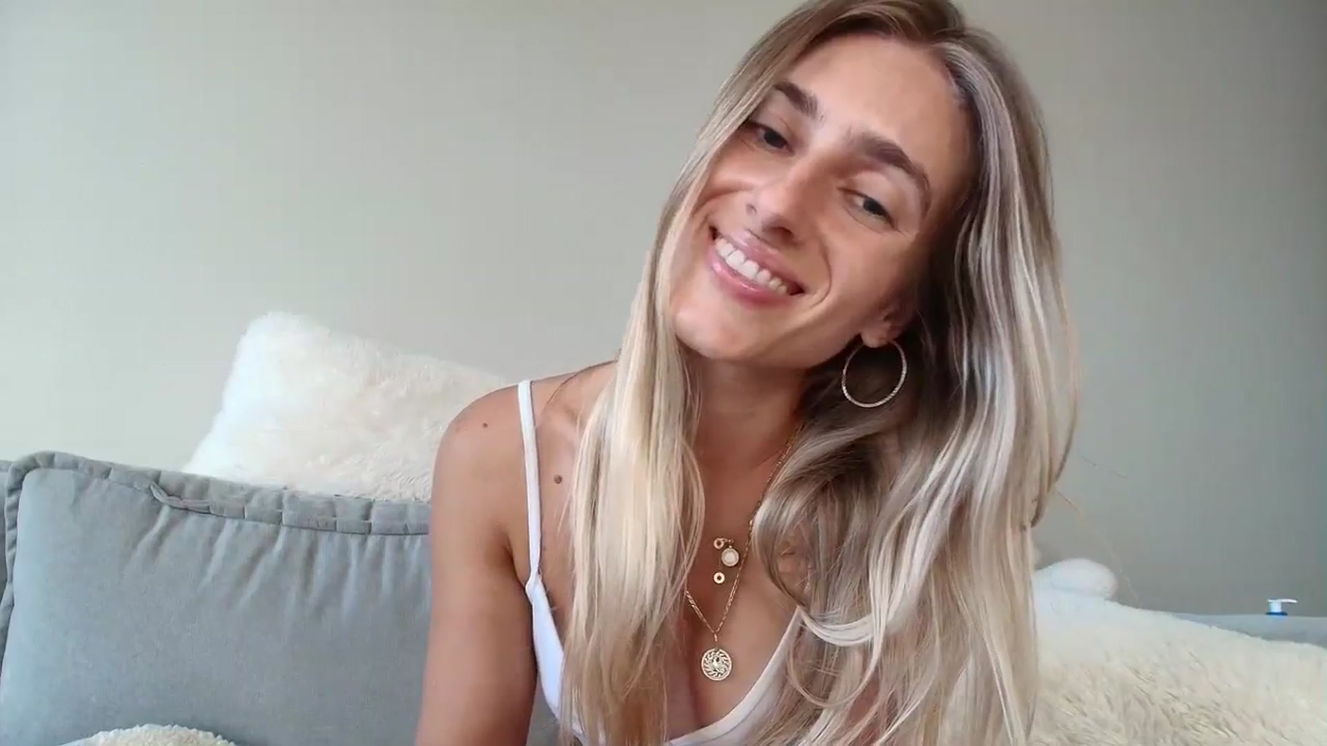 Gallery image thumbnail from Irina_VQ's myfreecams stream on, 04/05/2026, 01:45 image 6 of 20