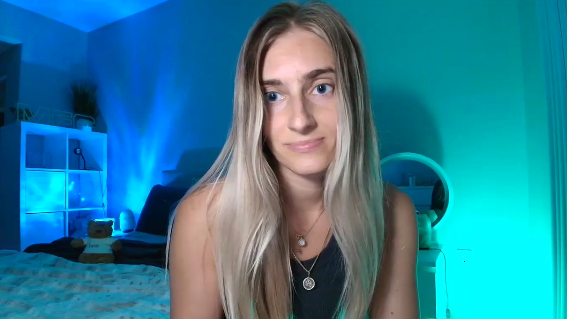 Gallery image thumbnail from Irina_VQ's myfreecams stream on, 04/07/2026, 07:10 image 10 of 20