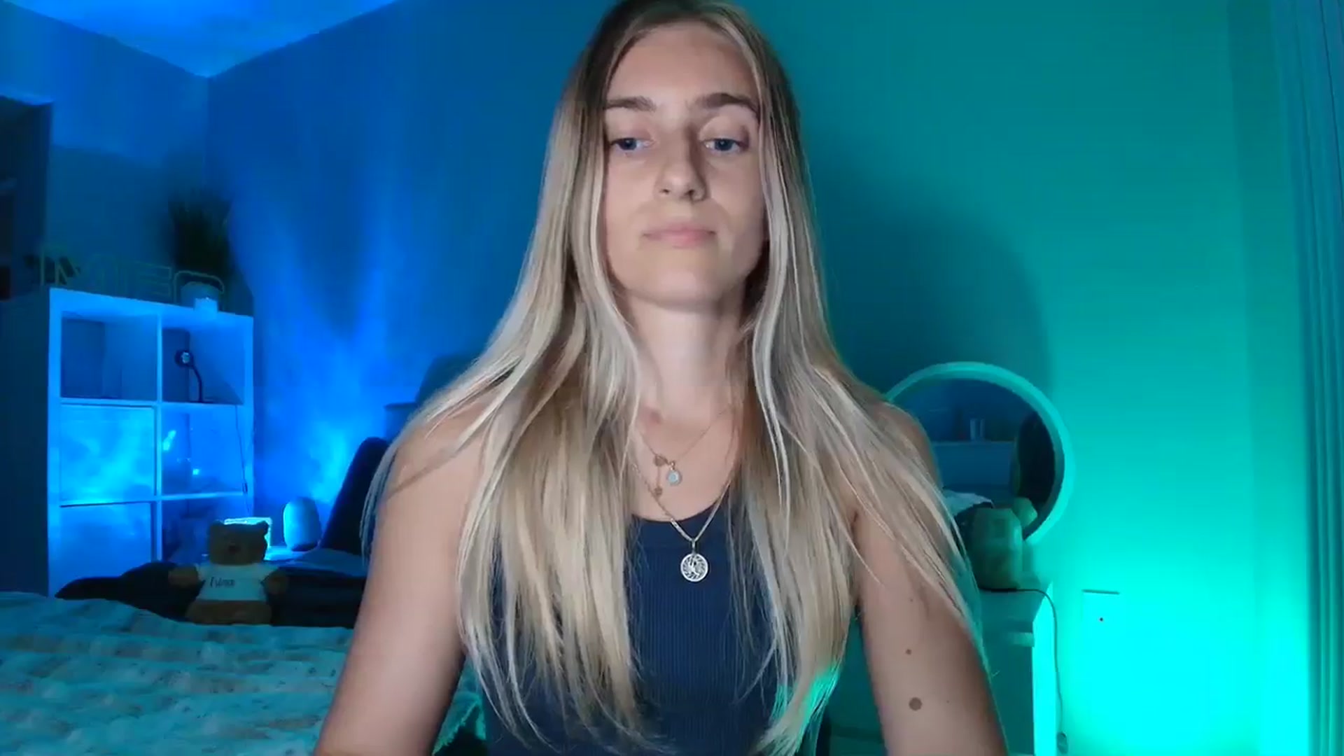 Gallery image thumbnail from Irina_VQ's myfreecams stream on, 04/07/2026, 07:10 image 11 of 20