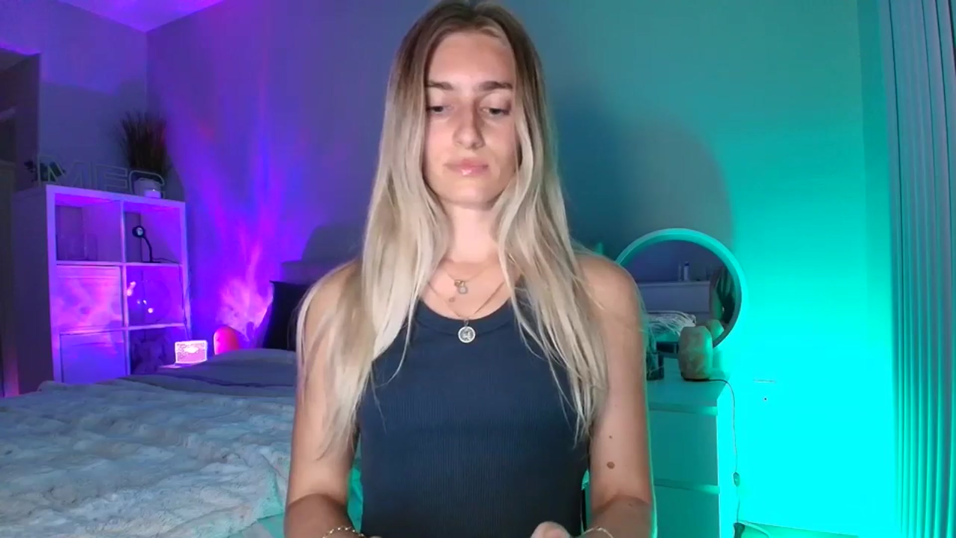 Gallery image thumbnail from Irina_VQ's myfreecams stream on, 04/18/2026, 06:47 image 2 of 20