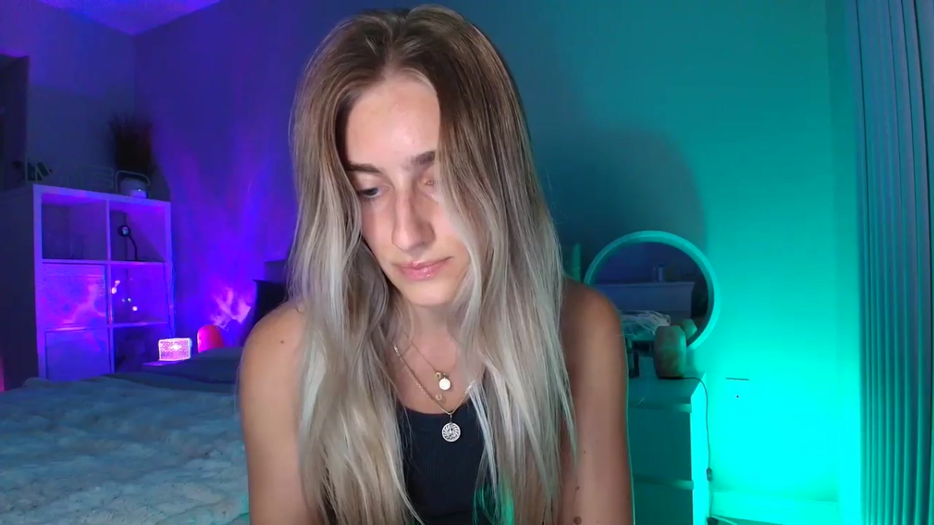 Gallery image thumbnail from Irina_VQ's myfreecams stream on, 04/18/2026, 06:47 image 10 of 20