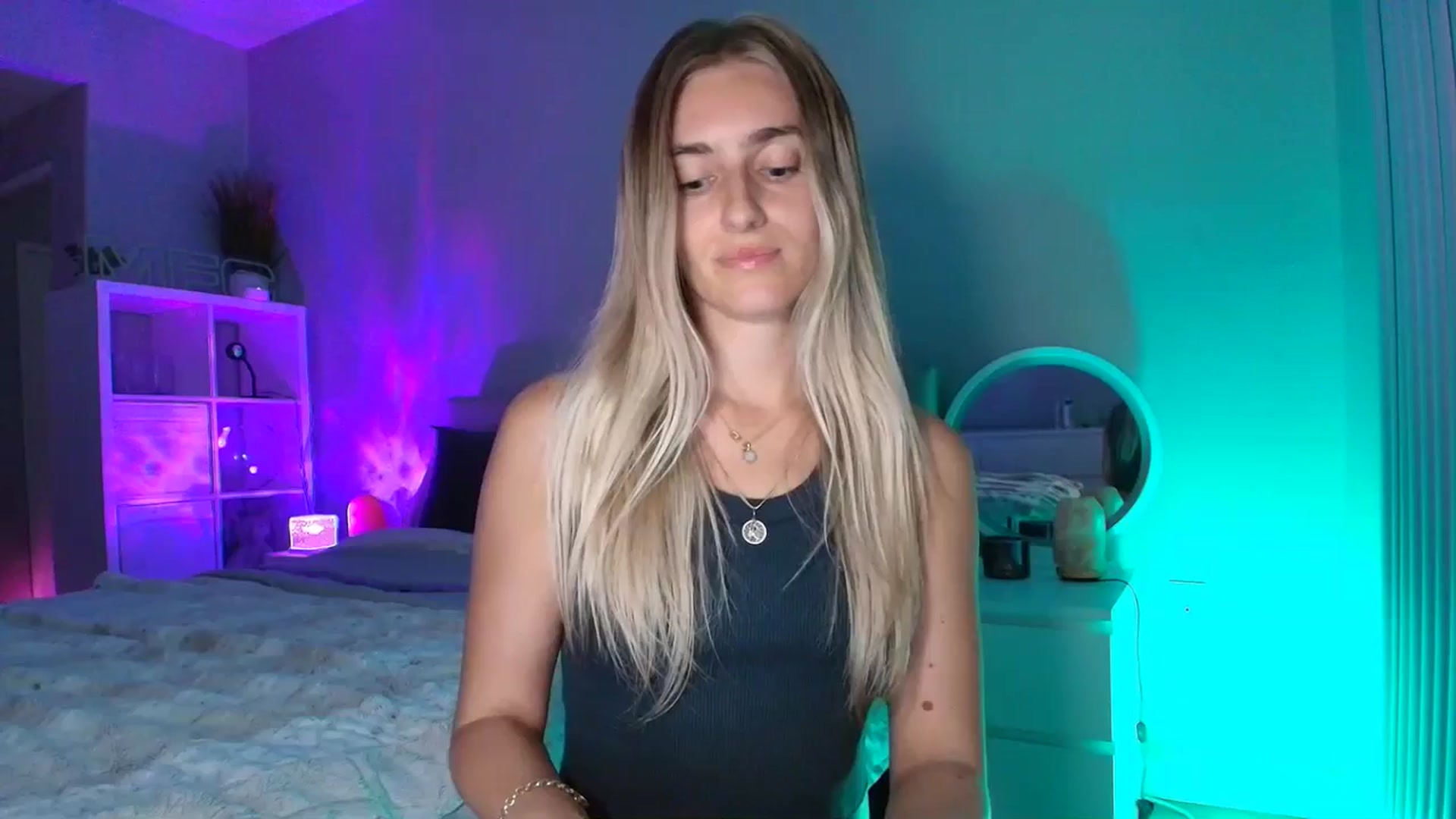 Gallery image thumbnail from Irina_VQ's myfreecams stream on, 04/18/2026, 08:26 image 1 of 20