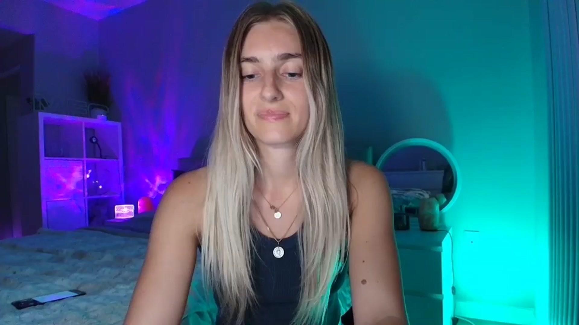 Gallery image thumbnail from Irina_VQ's myfreecams stream on, 04/18/2026, 08:26 image 6 of 20