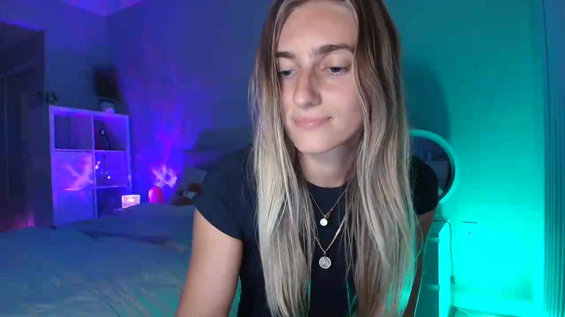 Gallery image thumbnail from Irina_VQ's myfreecams stream on, 06/12/2026, 08:17 image 6 of 20