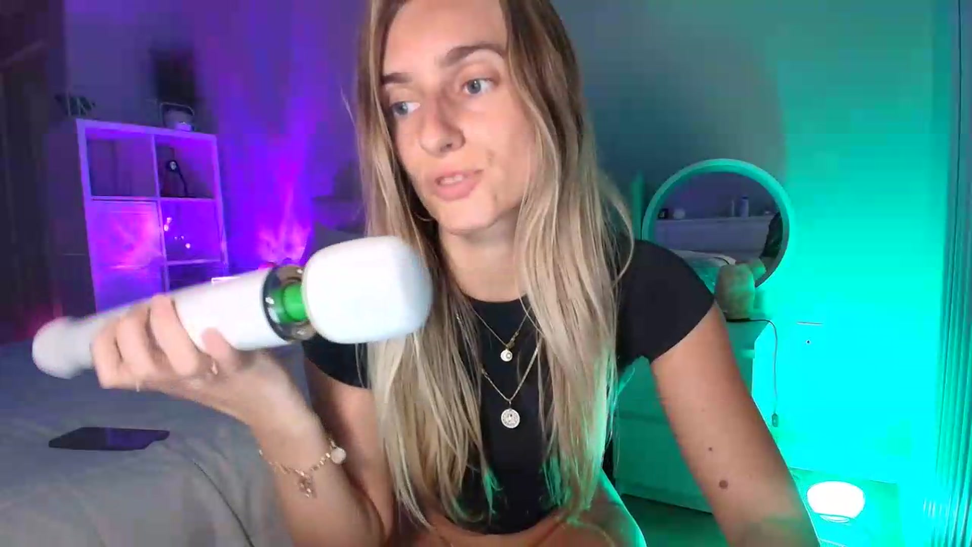 Gallery image thumbnail from Irina_VQ's myfreecams stream on, 06/12/2026, 08:17 image 14 of 20