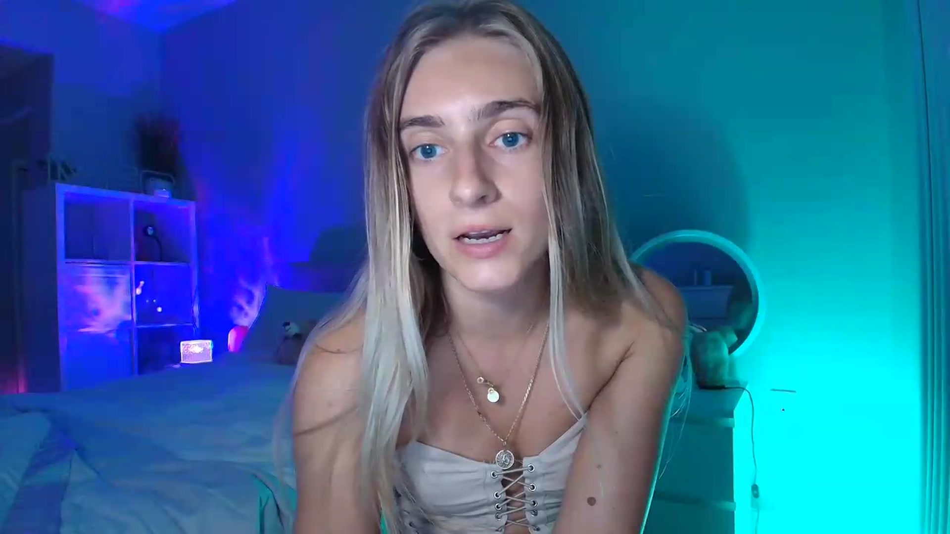 Gallery image thumbnail from Irina_VQ's myfreecams stream on, 06/13/2026, 09:23 image 17 of 20