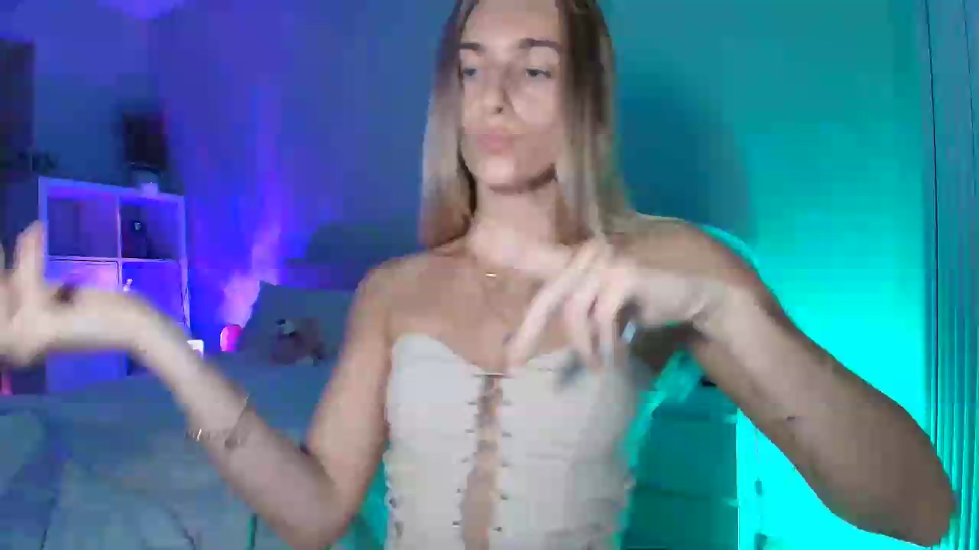 Gallery image thumbnail from Irina_VQ's myfreecams stream on, 06/13/2026, 09:23 image 1 of 20