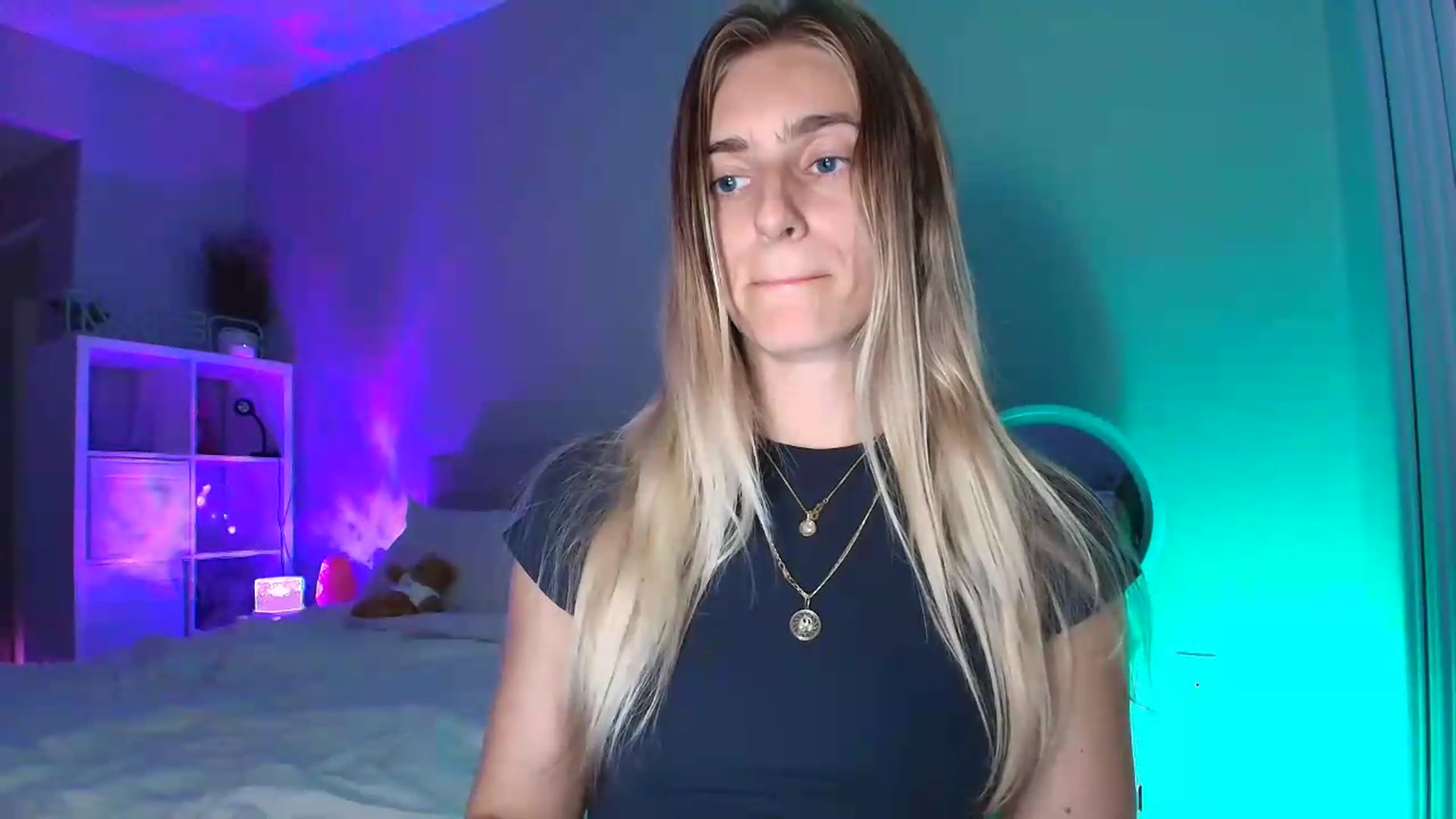 Gallery image thumbnail from Irina_VQ's myfreecams stream on, 06/29/2026, 07:45 image 3 of 20