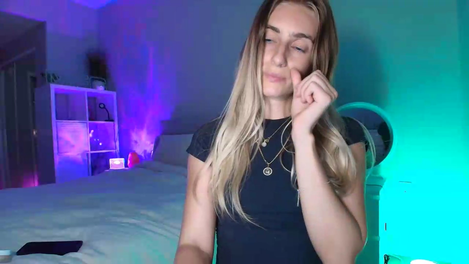 Gallery image thumbnail from Irina_VQ's myfreecams stream on, 07/02/2026, 06:57 image 14 of 20