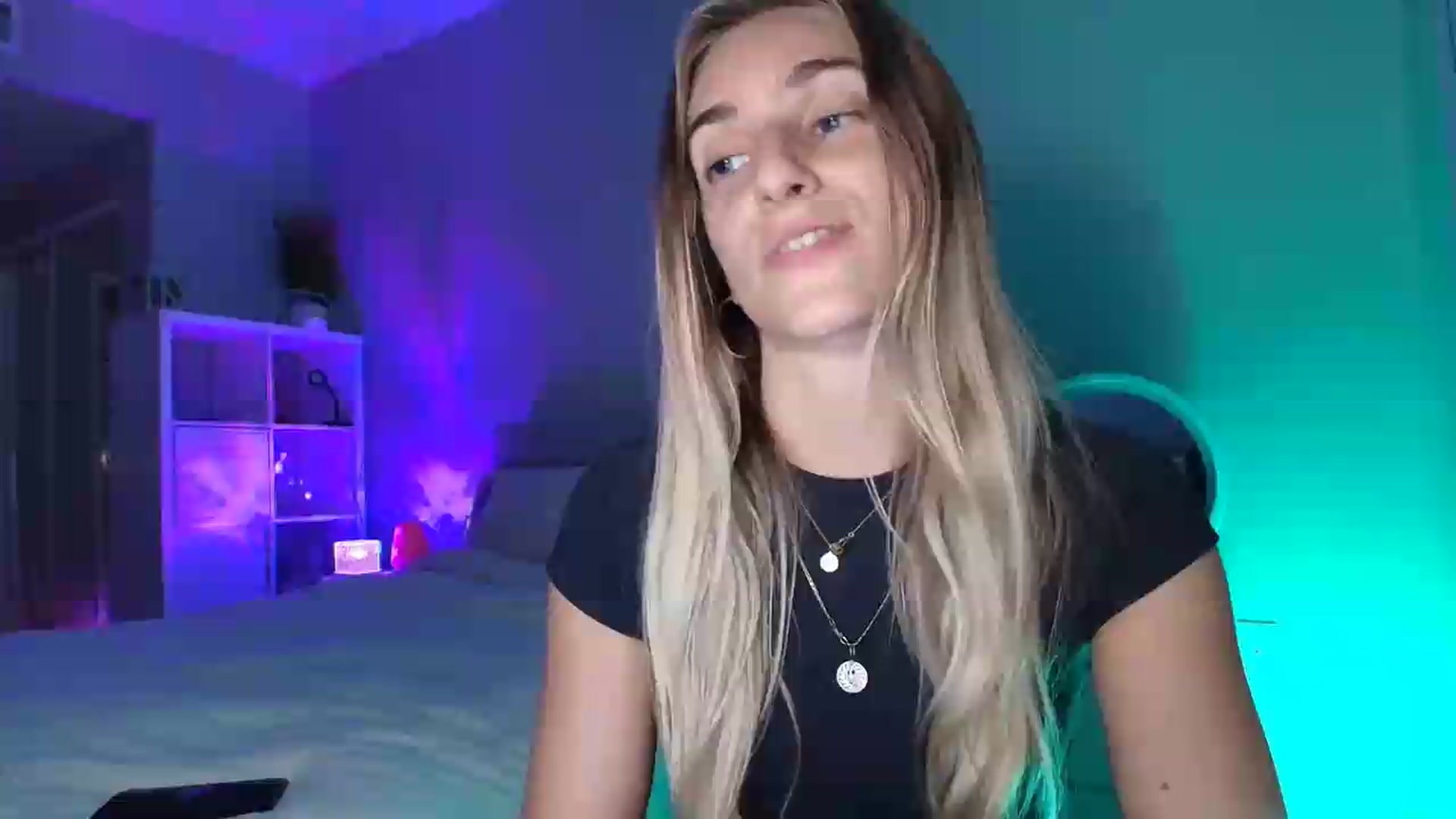 Gallery image thumbnail from Irina_VQ's myfreecams stream on, 07/02/2026, 06:57 image 16 of 20