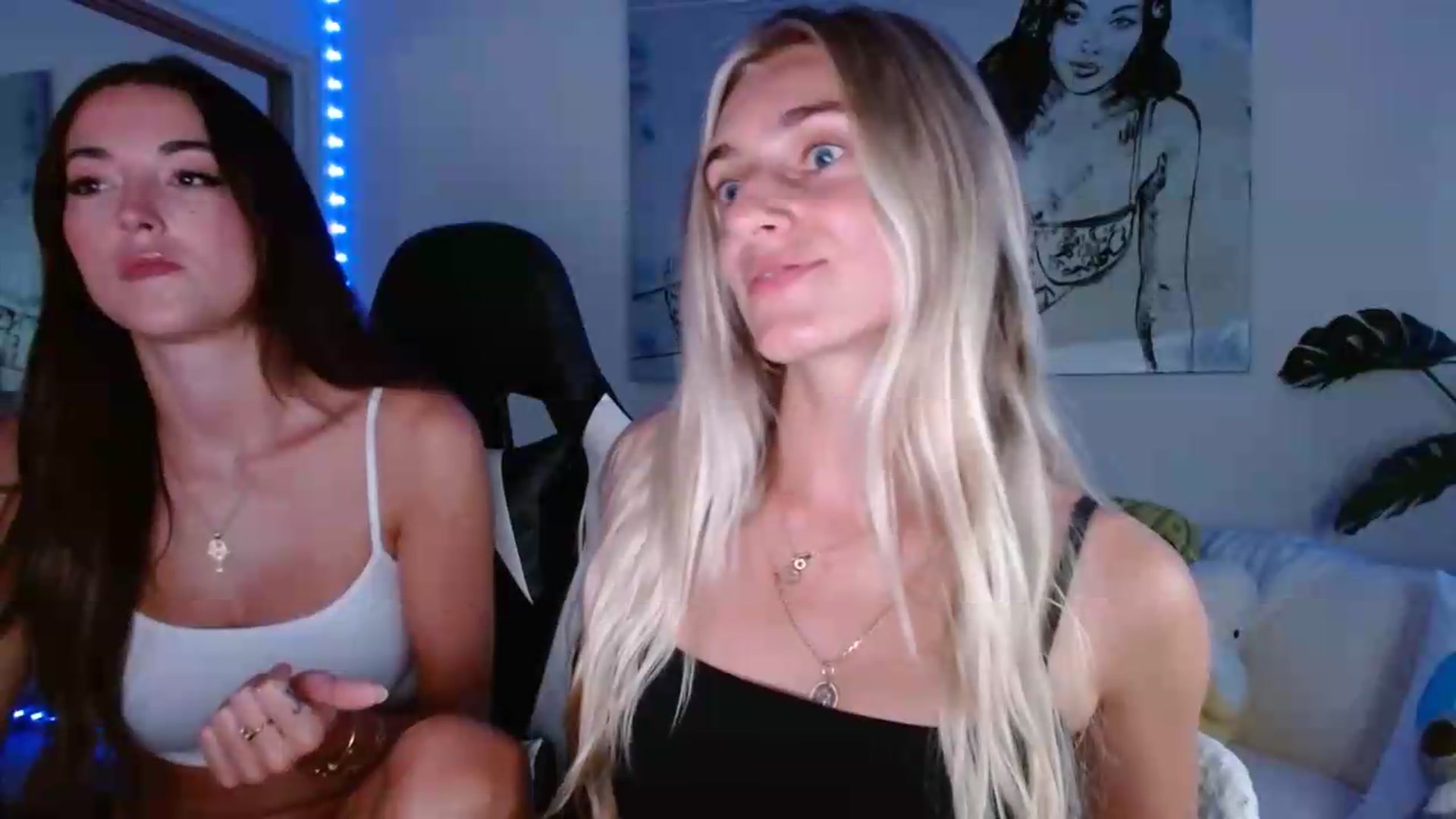 Gallery image thumbnail from Irina_VQ's myfreecams stream on, 08/10/2026, 04:53 image 4 of 20
