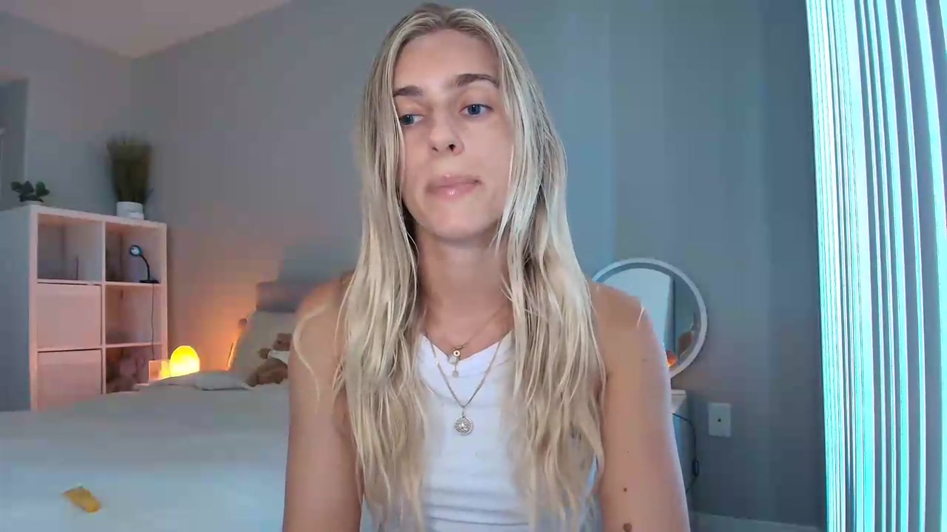 Gallery image thumbnail from Irina_VQ's myfreecams stream on, 08/17/2026, 22:08 image 4 of 20