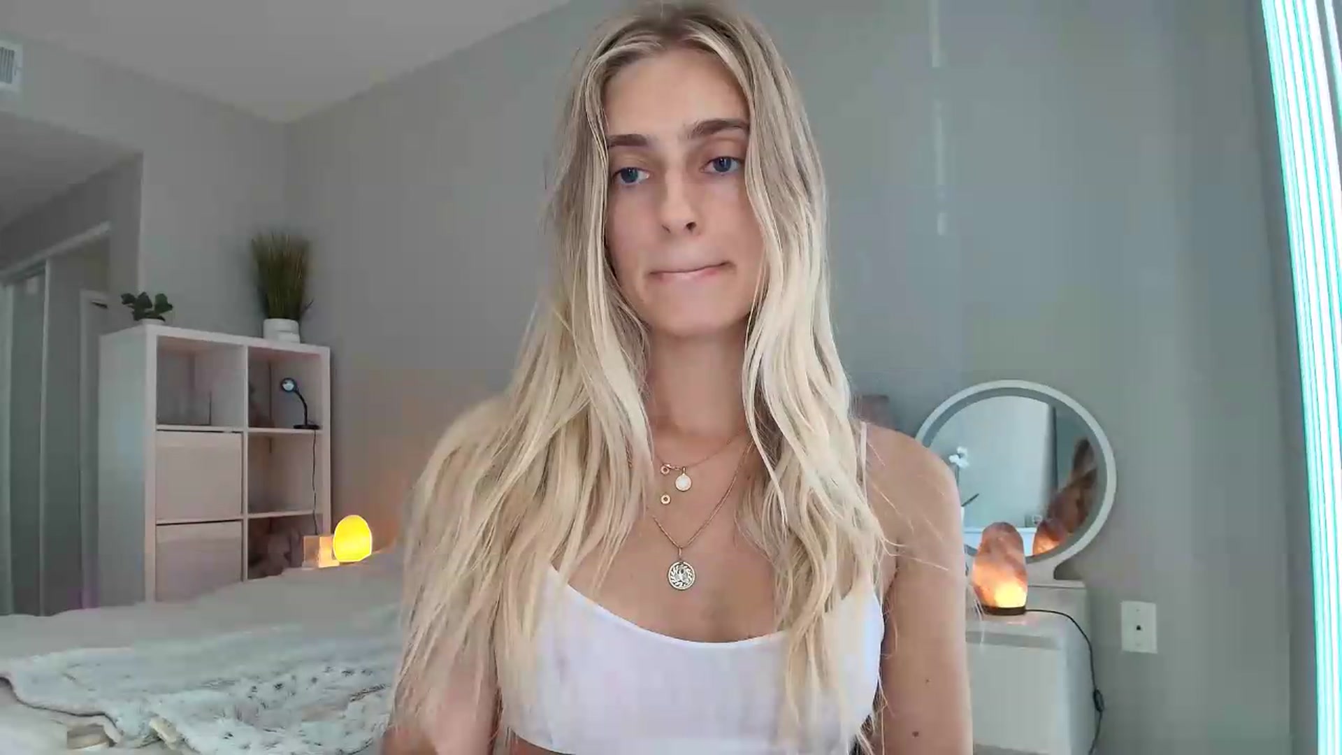 Gallery image thumbnail from Irina_VQ's myfreecams stream on, 08/24/2026, 24:05 image 11 of 20