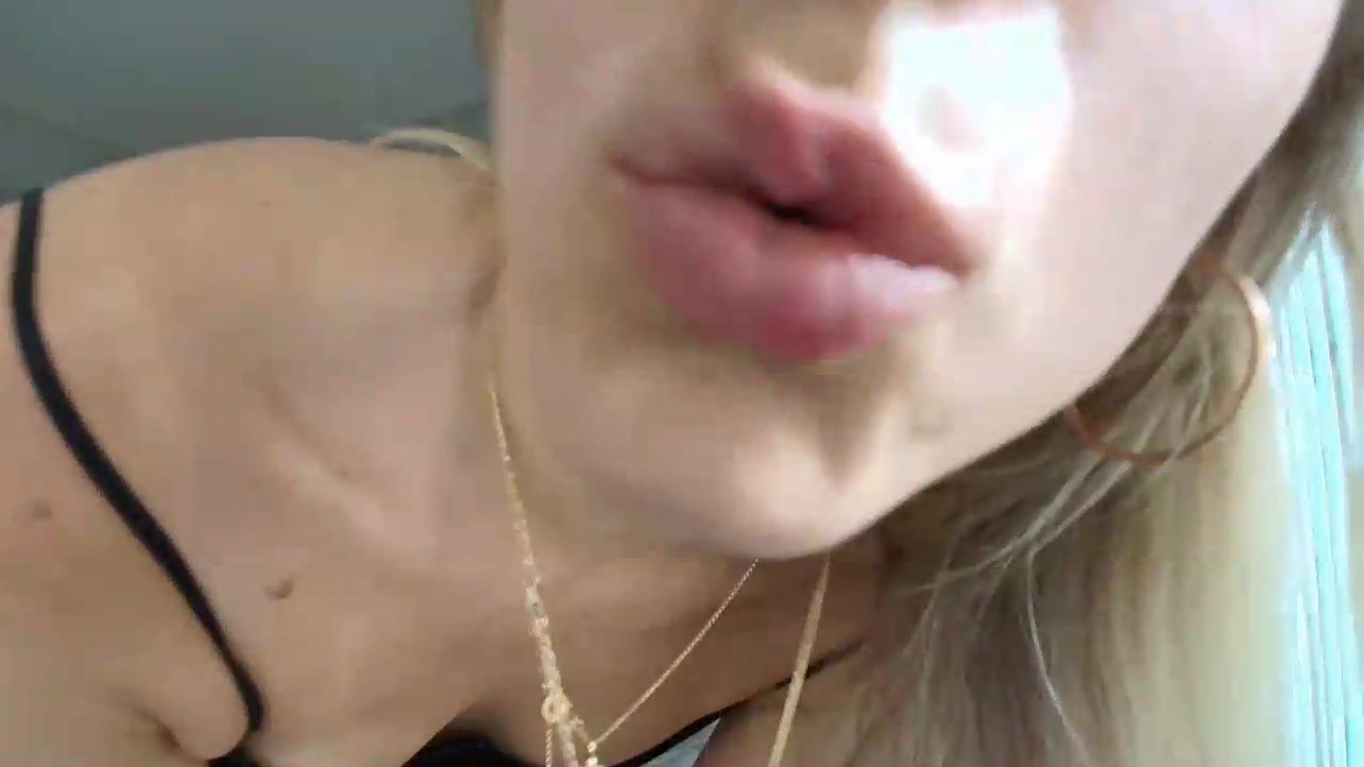 Gallery image thumbnail from Irina_VQ's myfreecams stream on, 08/28/2026, 21:52 image 7 of 20