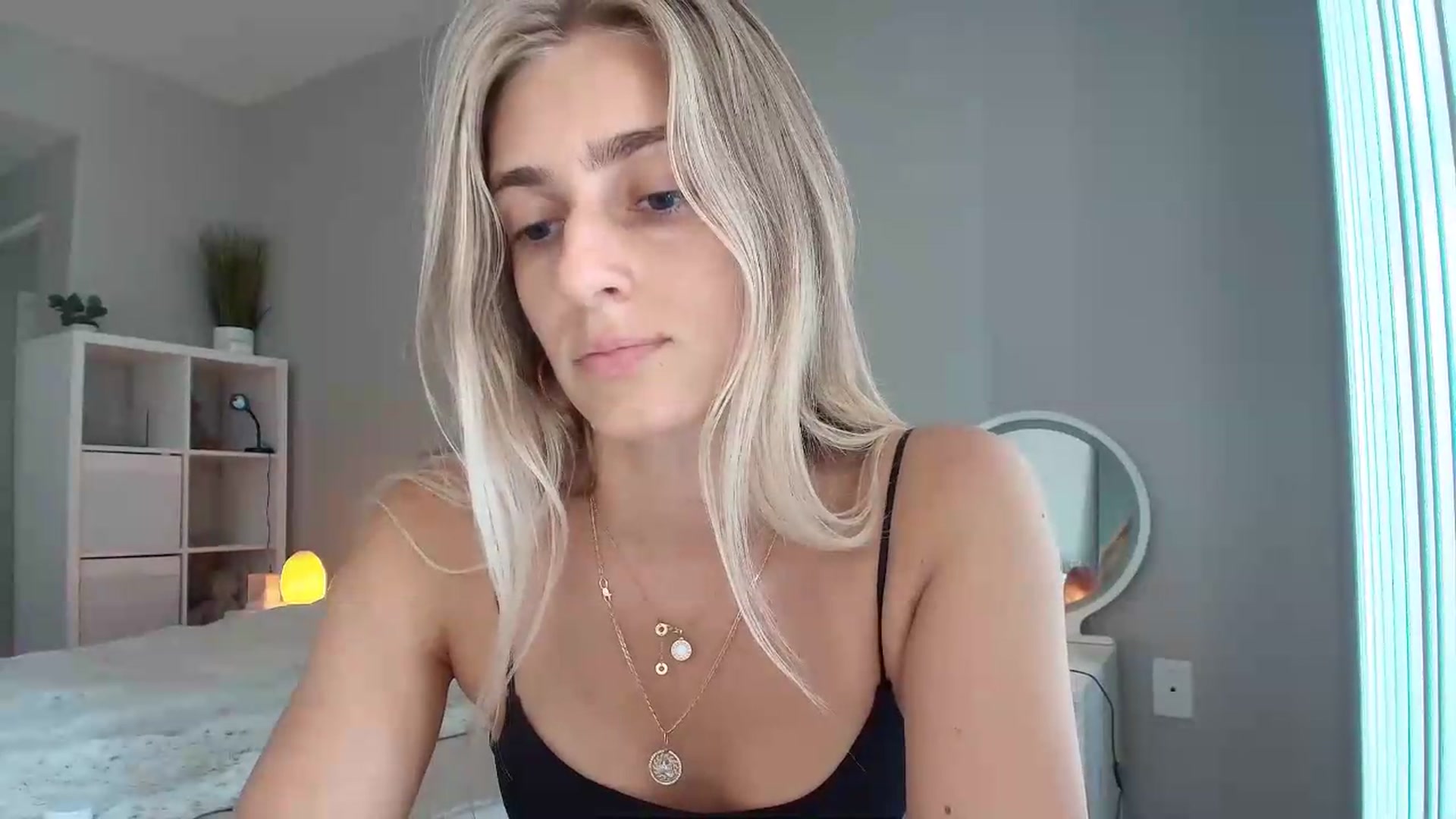 Gallery image thumbnail from Irina_VQ's myfreecams stream on, 08/28/2026, 21:52 image 14 of 20