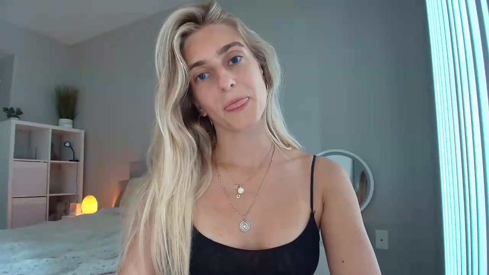 Gallery image thumbnail from Irina_VQ's myfreecams stream on, 08/28/2026, 21:52 image 5 of 20