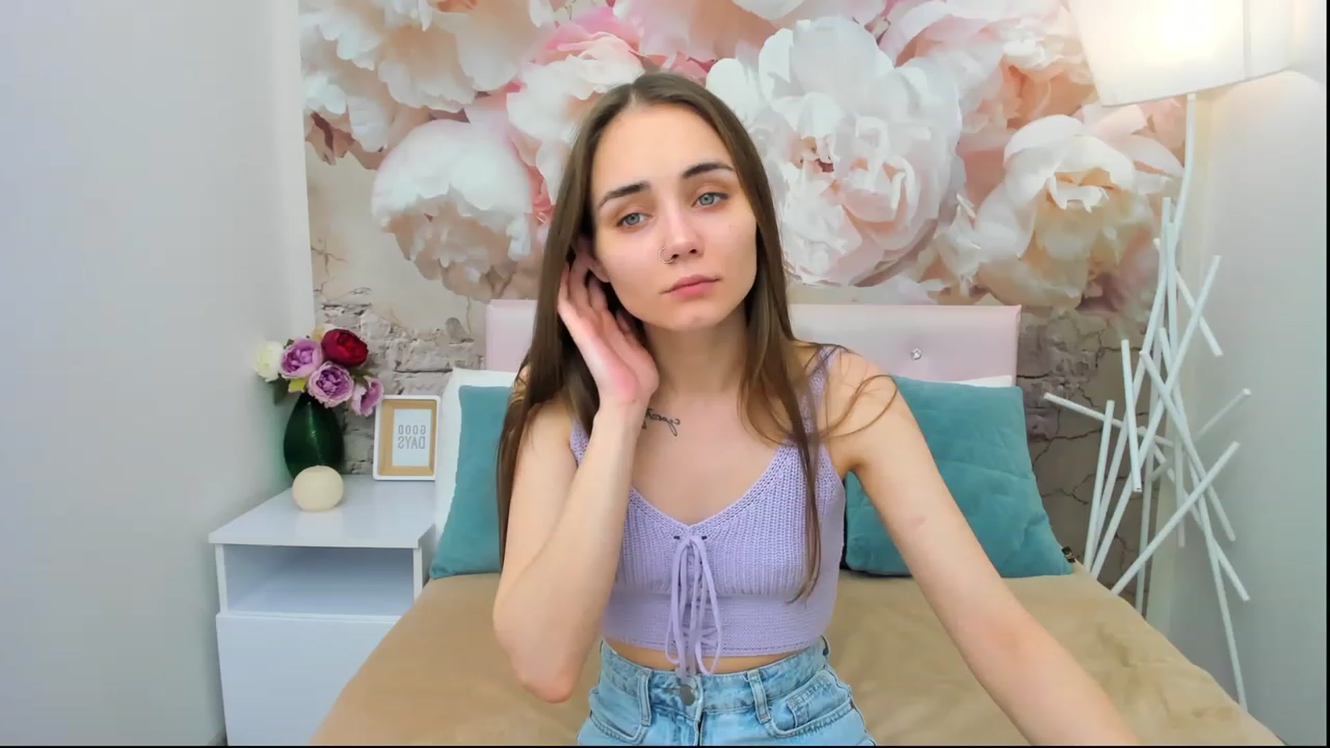 Gallery image thumbnail from IrisAdams's myfreecams stream on, 11/14/2022, 14:45 image 8 of 20