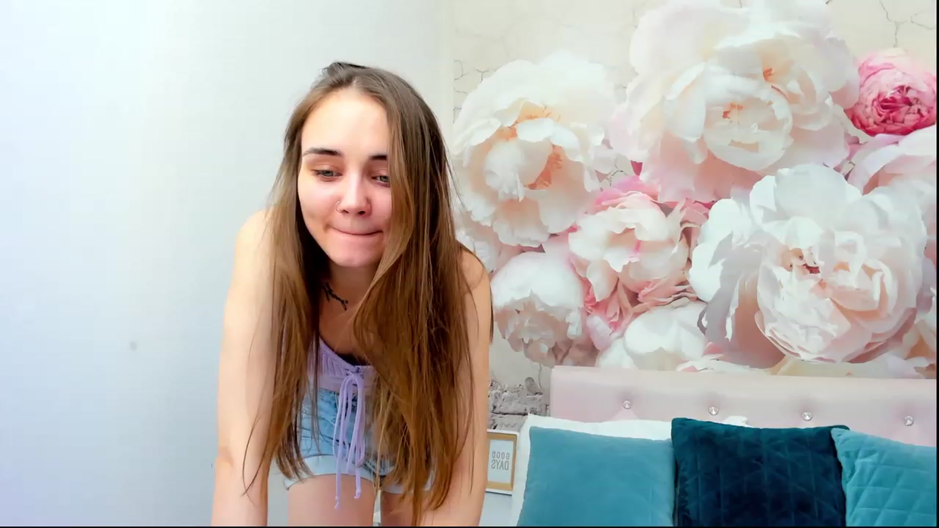Gallery image thumbnail from IrisAdams's myfreecams stream on, 11/14/2022, 17:33 image 13 of 20