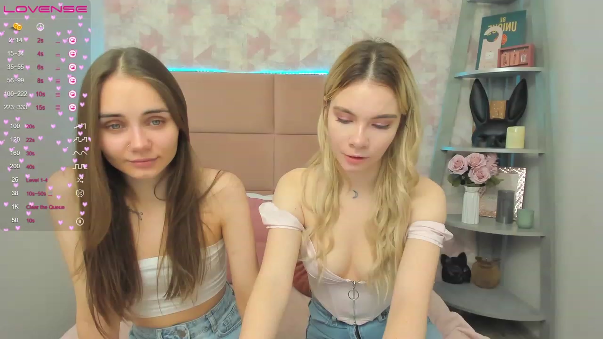 Gallery image thumbnail from IrisAdams's myfreecams stream on, 11/19/2022, 07:59 image 11 of 20