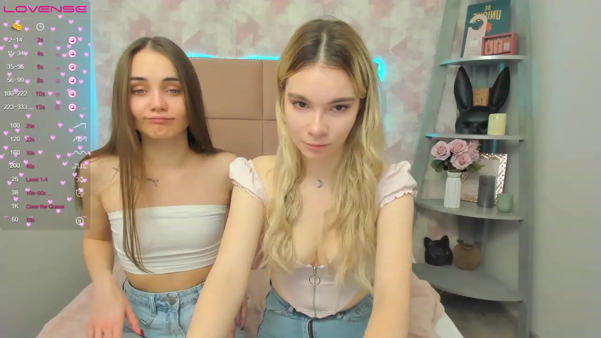 Gallery image thumbnail from IrisAdams's myfreecams stream on, 11/19/2022, 08:42 image 19 of 20