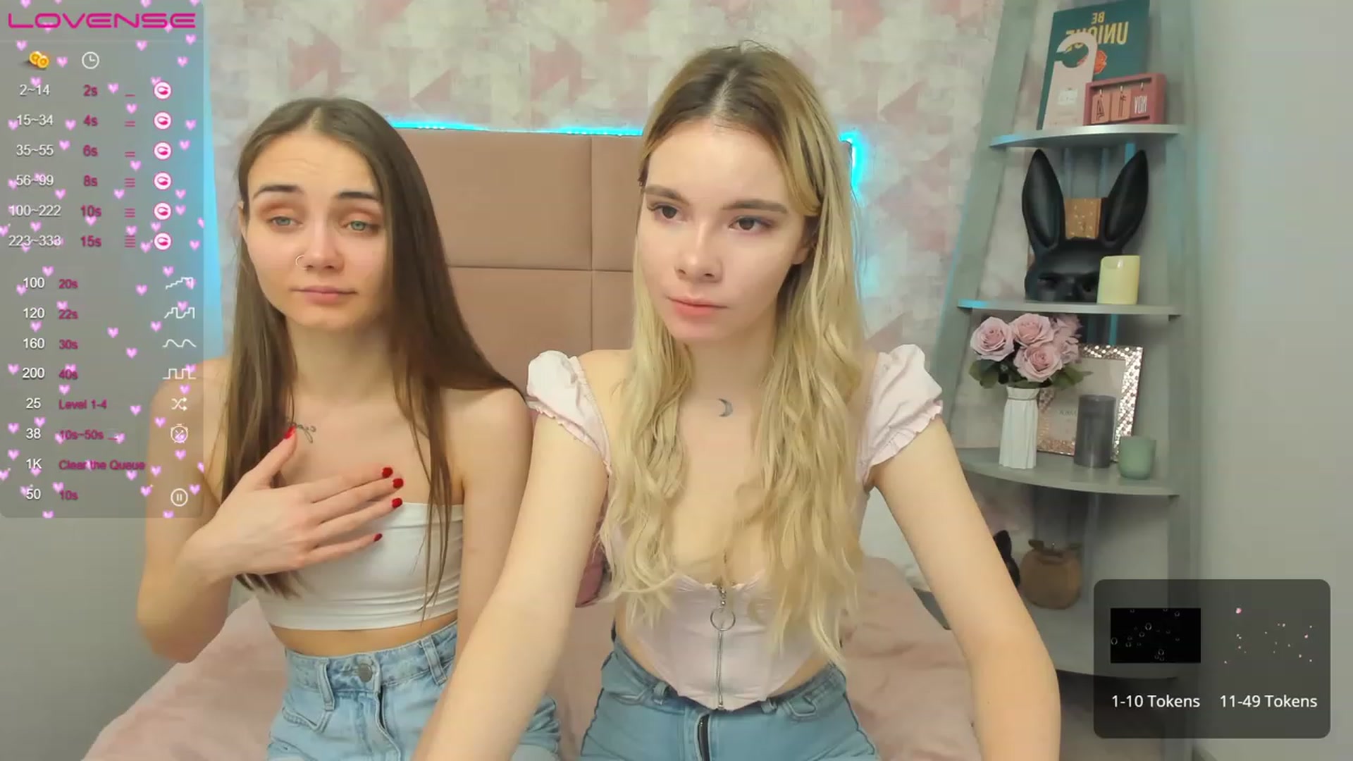 Gallery image thumbnail from IrisAdams's myfreecams stream on, 11/19/2022, 08:42 image 14 of 20