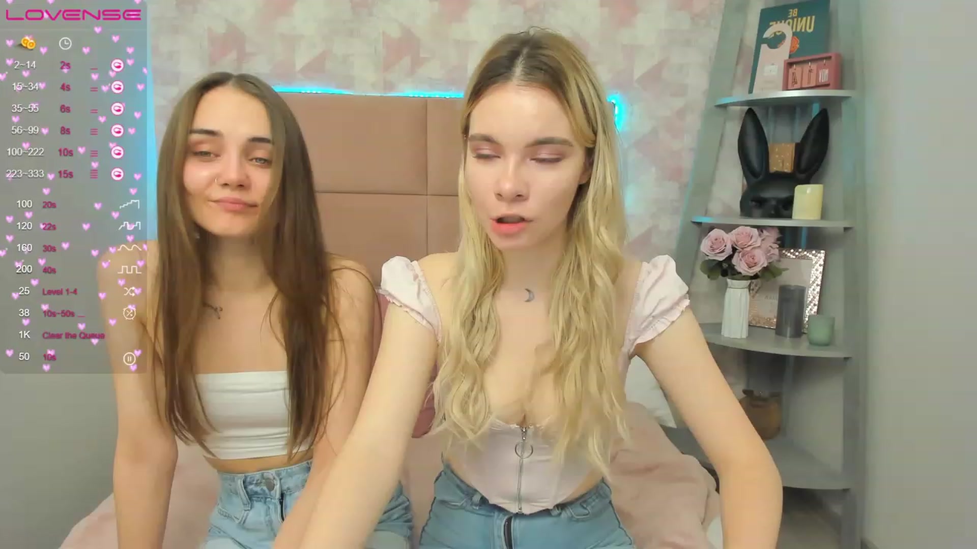 Gallery image thumbnail from IrisAdams's myfreecams stream on, 11/19/2022, 08:42 image 17 of 20