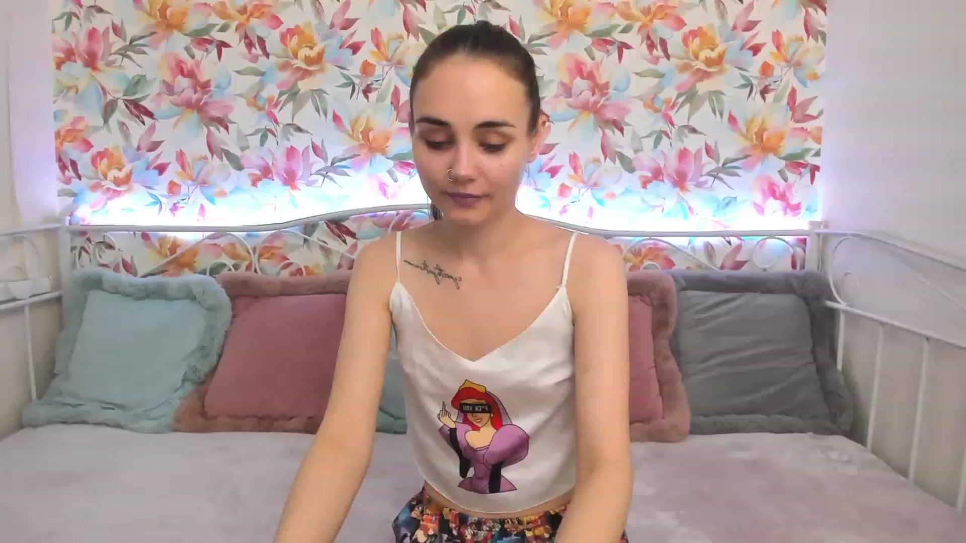 Gallery image thumbnail from IrisAdams's myfreecams stream on, 11/20/2022, 17:59 image 12 of 20
