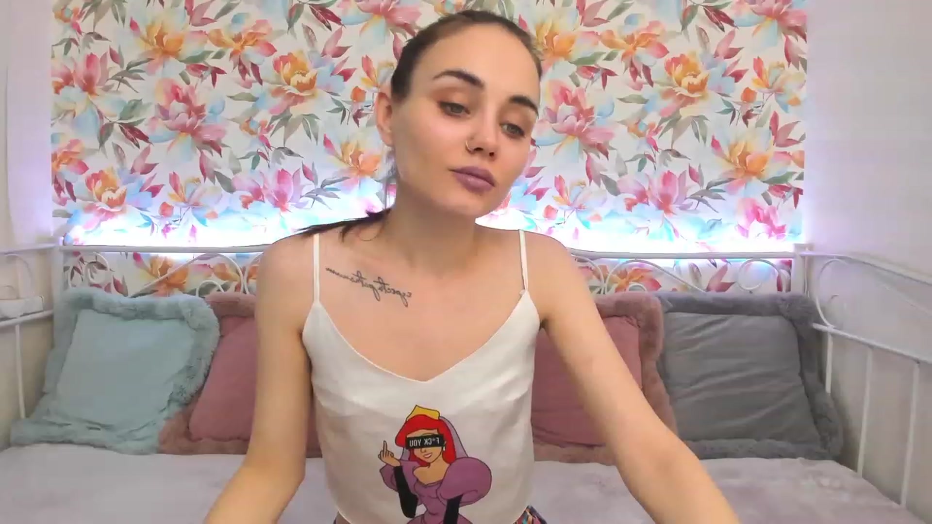 Gallery image thumbnail from IrisAdams's myfreecams stream on, 11/20/2022, 17:59 image 20 of 20
