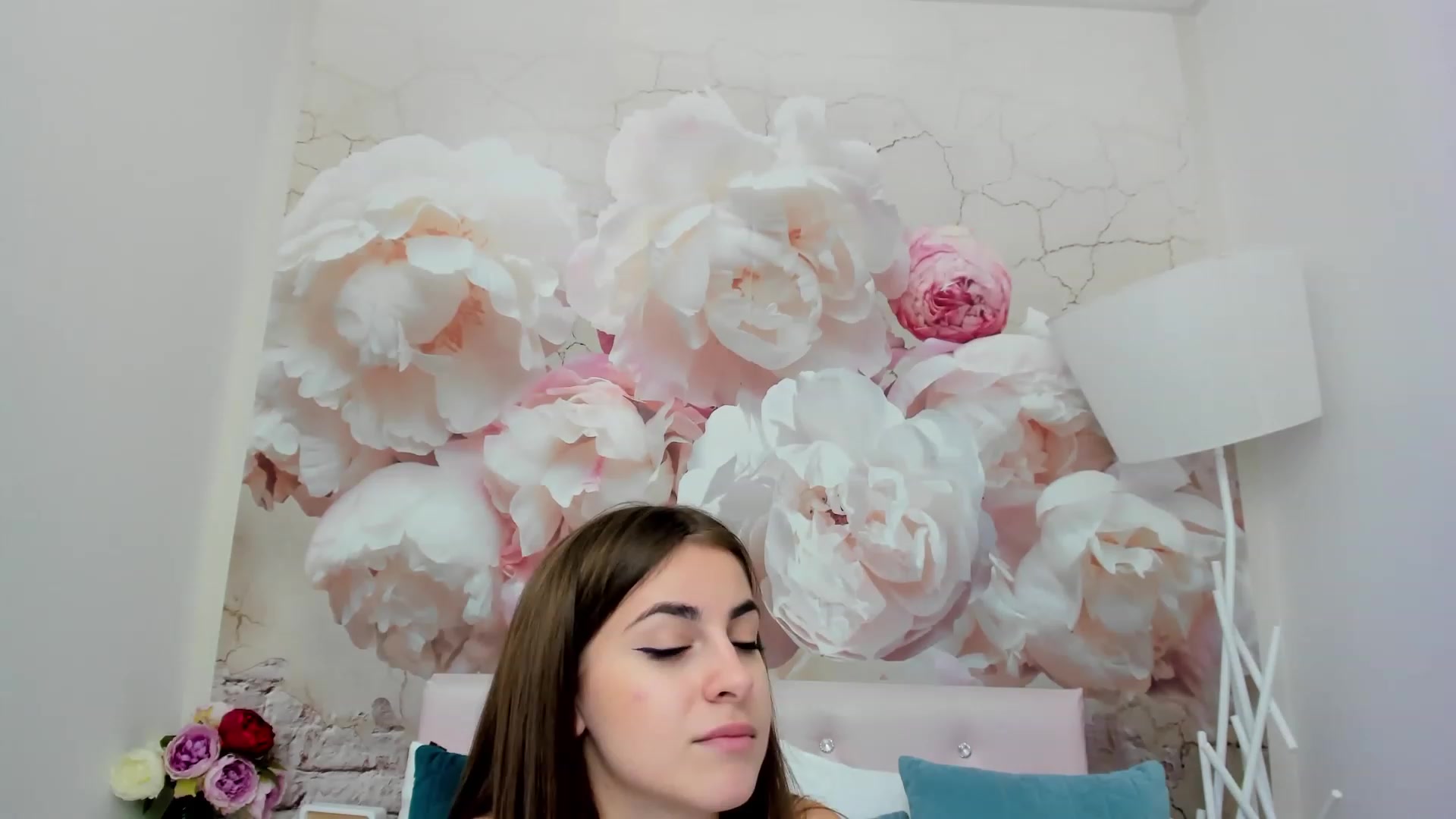 Gallery image thumbnail from IrisAdams's myfreecams stream on, 11/23/2022, 17:55 image 5 of 20