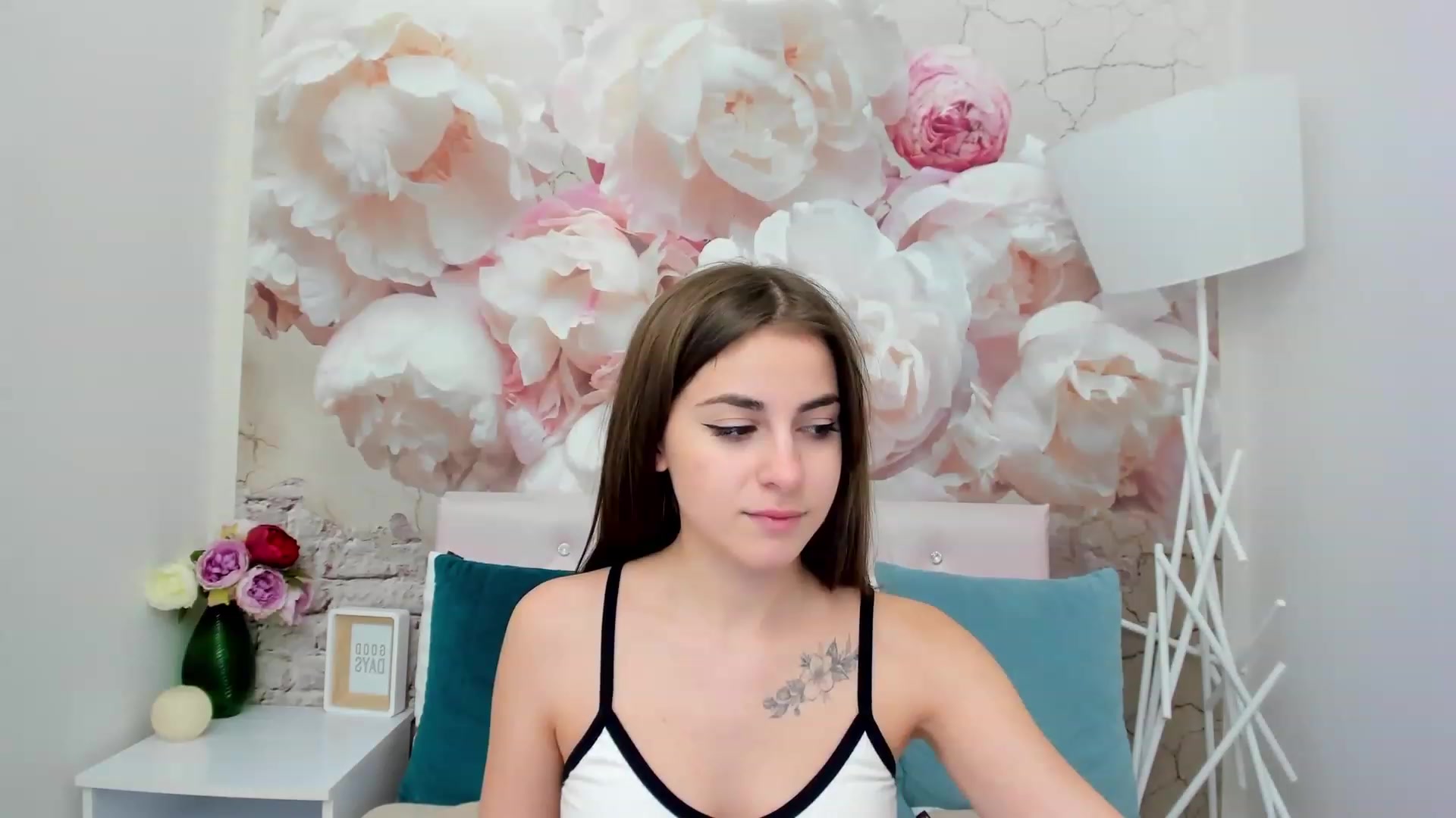 Gallery image thumbnail from IrisAdams's myfreecams stream on, 11/23/2022, 17:55 image 1 of 20