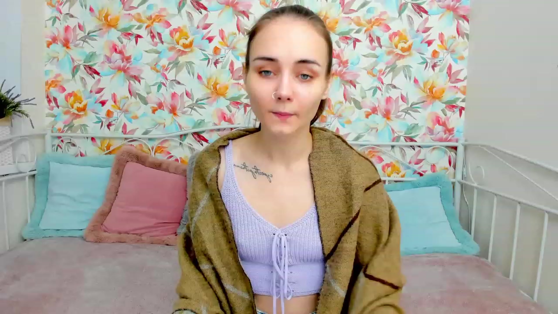 Gallery image thumbnail from IrisAdams's myfreecams stream on, 11/27/2022, 14:14 image 1 of 20